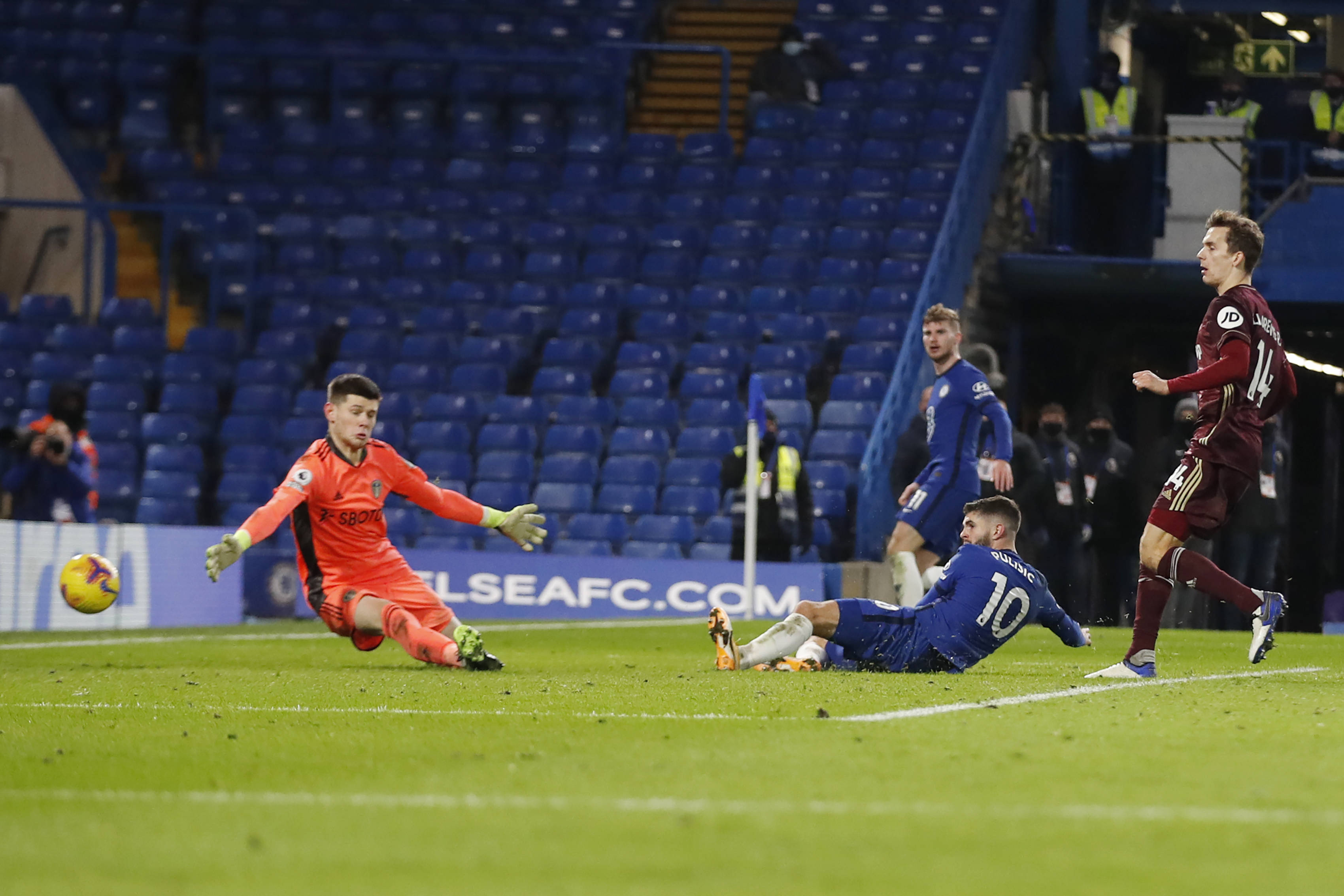 賽季勇奪英 賽季勇奪英